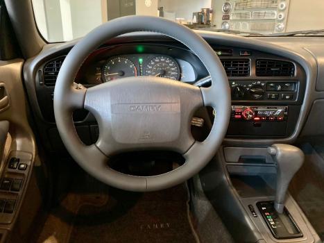 TOYOTA Camry 2.2 16V 4P LE AUTOMÁTICO, Foto 14 TOYOTA Camry 2.2 16V 4P LE AUTOMÁTICO, Foto 14