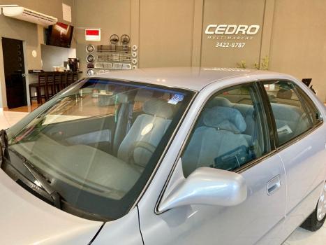 TOYOTA Camry 2.2 16V 4P LE AUTOMÁTICO, Foto 21 TOYOTA Camry 2.2 16V 4P LE AUTOMÁTICO, Foto 21