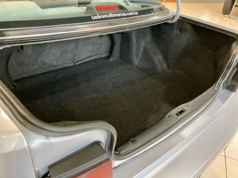 TOYOTA Camry 2.2 16V 4P LE AUTOMÁTICO, Foto 42 TOYOTA Camry 2.2 16V 4P LE AUTOMÁTICO, Foto 42