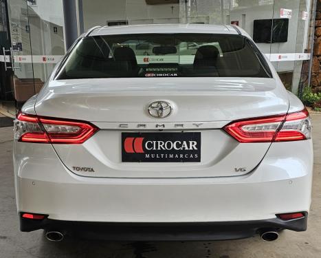 TOYOTA Camry 3.5 V6 24V 4P XLE AUTOM�TICO, Foto 6