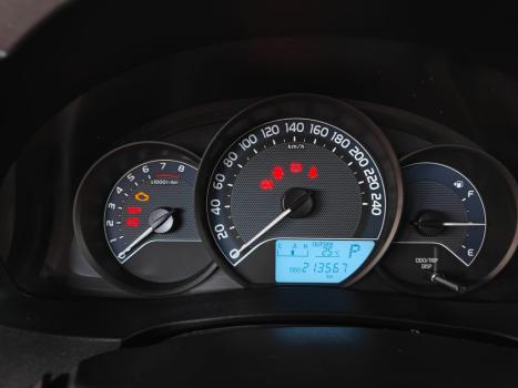 TOYOTA Corolla 1.8 16V 4P GLI, Foto 6