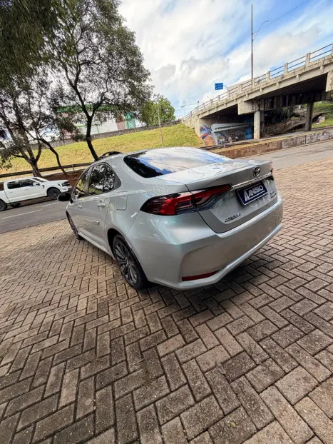 TOYOTA Corolla 1.8 16V 4P FLEX H�BRIDO ALTIS AUTOM�TICO CVT, Foto 4