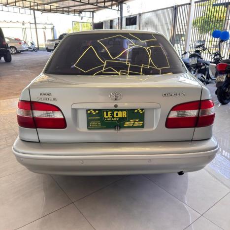 TOYOTA Corolla 1.8 16V 4P XEI, Foto 9