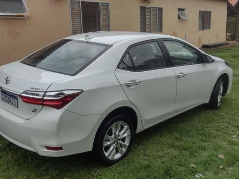 TOYOTA Corolla 2.0 16V 4P FLEX XEI DIRECT SHIFT AUTOMTICO CVT, Foto 7