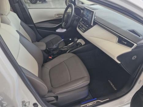 TOYOTA Corolla 2.0 16V 4P FLEX ALTIS DIRECT SHIFT AUTOMTICO CVT, Foto 9