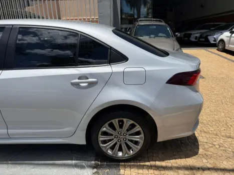 TOYOTA Corolla 2.0 16V 4P FLEX XEI DIRECT SHIFT AUTOMTICO CVT, Foto 7