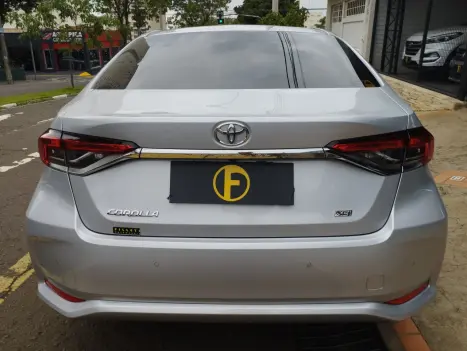 TOYOTA Corolla 2.0 16V 4P FLEX XEI DIRECT SHIFT AUTOM�TICO CVT, Foto 4