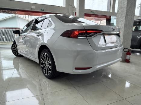 TOYOTA Corolla 2.0 16V 4P FLEX XEI DIRECT SHIFT AUTOMTICO CVT, Foto 4