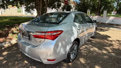 TOYOTA Corolla 2.0 16V 4P FLEX XEI DIRECT SHIFT AUTOM�TICO CVT, Foto 9