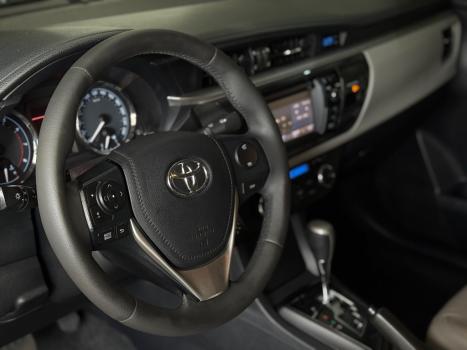 TOYOTA Corolla 2.0 16V 4P FLEX XEI DIRECT SHIFT AUTOM�TICO CVT, Foto 5