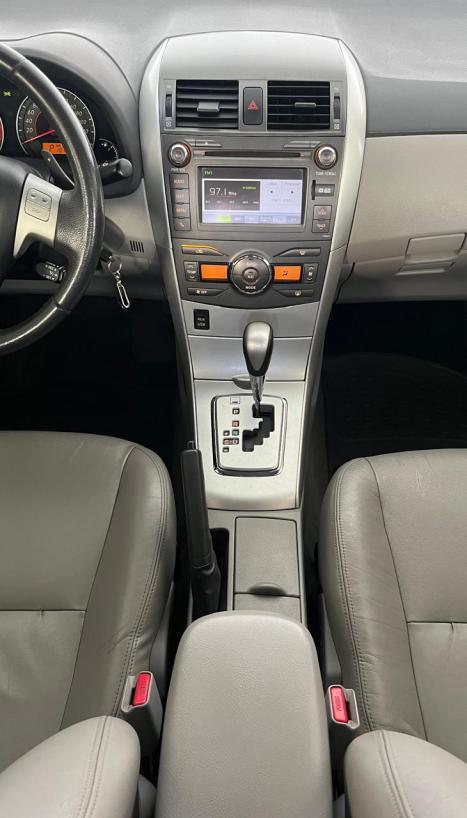 TOYOTA Corolla 2.0 16V 4P FLEX XEI DIRECT SHIFT AUTOM�TICO CVT, Foto 14