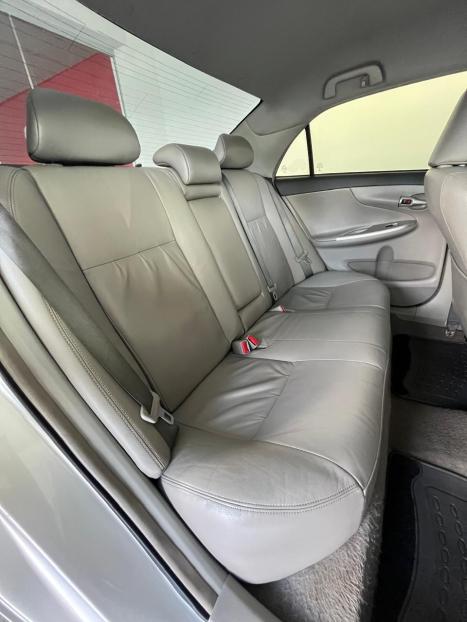 TOYOTA Corolla 2.0 16V 4P FLEX XEI DIRECT SHIFT AUTOM�TICO CVT, Foto 20
