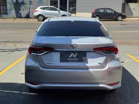 TOYOTA Corolla 2.0 16V 4P FLEX XEI DIRECT SHIFT AUTOM�TICO CVT, Foto 4