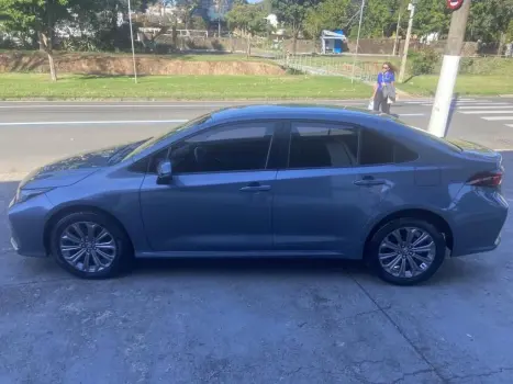 TOYOTA Corolla 2.0 16V 4P FLEX XEI DIRECT SHIFT AUTOM�TICO CVT, Foto 3