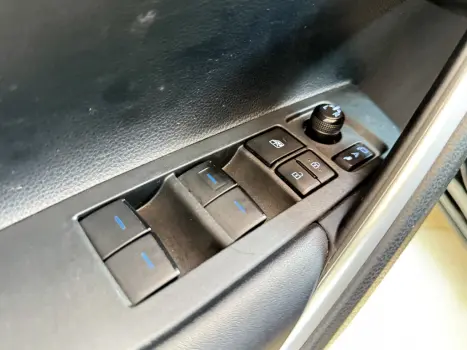 TOYOTA Corolla Cross 2.0 16V 4P FLEX VVT-IE XRE DIRECT SHIFT AUTOM�TICO CVT, Foto 8