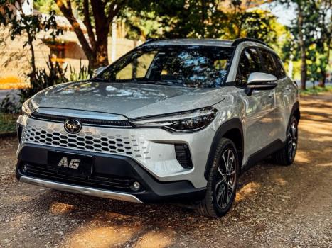 TOYOTA Corolla Cross 2.0 16V 4P FLEX VVT-IE XRE DIRECT SHIFT AUTOM�TICO CVT, Foto 2