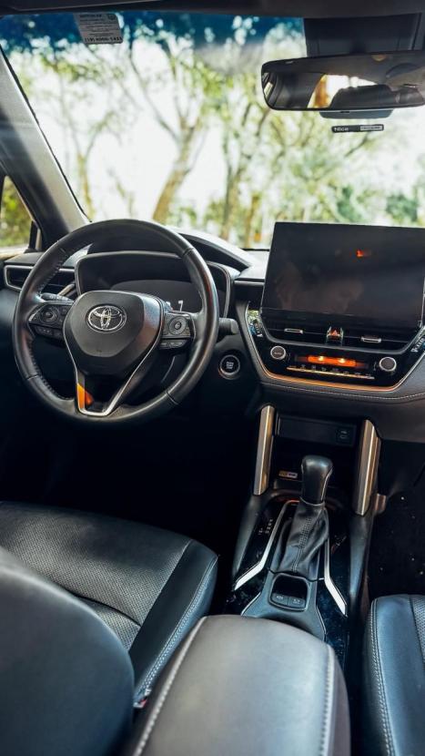 TOYOTA Corolla Cross 2.0 16V 4P FLEX VVT-IE XRE DIRECT SHIFT AUTOM�TICO CVT, Foto 6