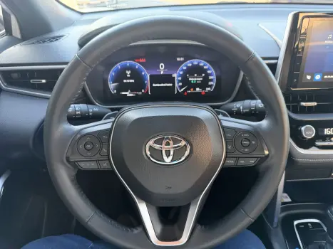 TOYOTA Corolla Cross 2.0 16V 4P FLEX VVT-IE XRE DIRECT SHIFT AUTOM�TICO CVT, Foto 19