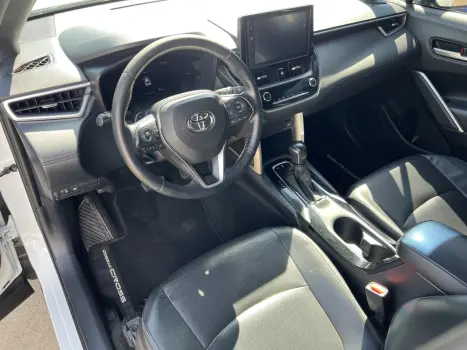 TOYOTA Corolla Cross 2.0 16V 4P FLEX VVT-IE XRE DIRECT SHIFT AUTOM�TICO CVT, Foto 9