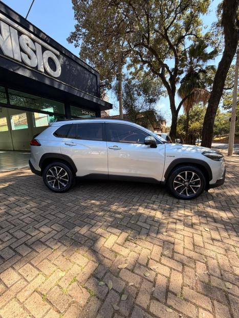 TOYOTA Corolla Cross 1.8 16V 4P FLEX VVT-I HYBRID XRX AUTOM�TICO CVT, Foto 3