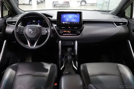 TOYOTA Corolla Cross 2.0 16V 4P FLEX VVT-IE XRE DIRECT SHIFT AUTOM�TICO CVT, Foto 6