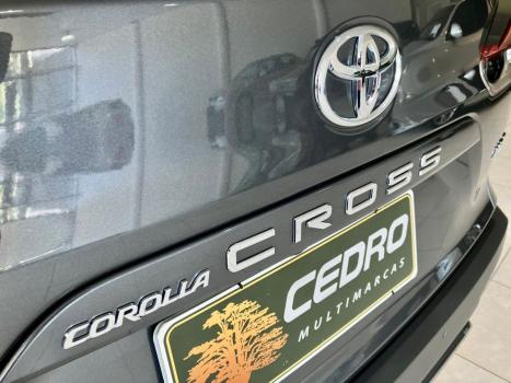 TOYOTA Corolla Cross 2.0 16V 4P FLEX VVT-IE XRE DIRECT SHIFT AUTOM�TICO CVT, Foto 34