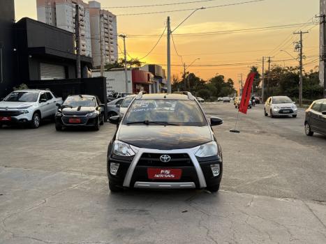 TOYOTA Etios Cross 1.5 16V 4P, Foto 2
