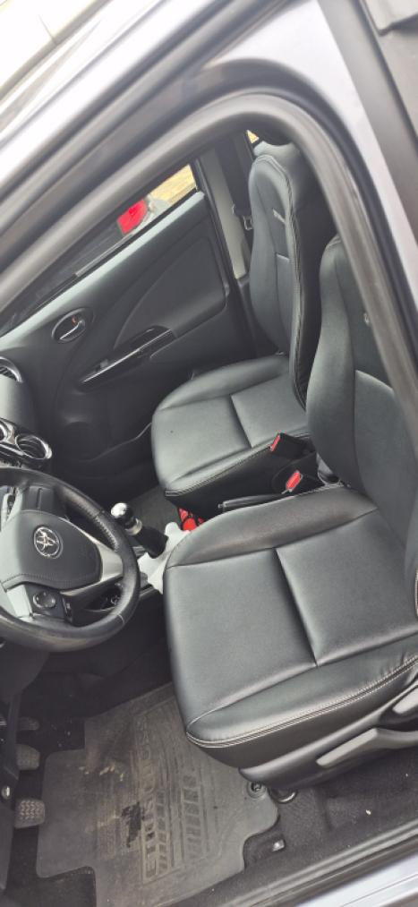 TOYOTA Etios Cross 1.5 16V 4P, Foto 4