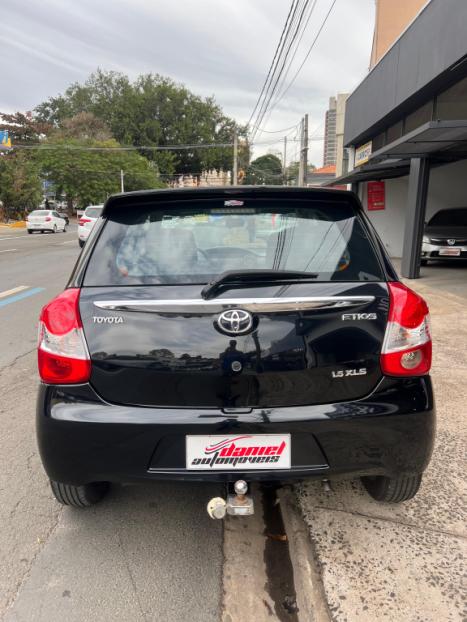 TOYOTA Etios Hatch 1.5 16V 4P FLEX XLS, Foto 6