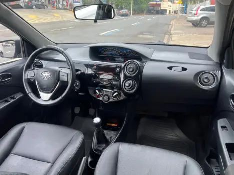 TOYOTA Etios Hatch 1.5 16V 4P FLEX XLS, Foto 7