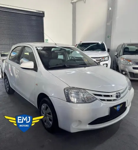 TOYOTA Etios Hatch 1.5 16V 4P FLEX XS, Foto 3