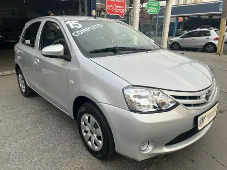 TOYOTA Etios Hatch 1.3 16V 4P FLEX X, Foto 1