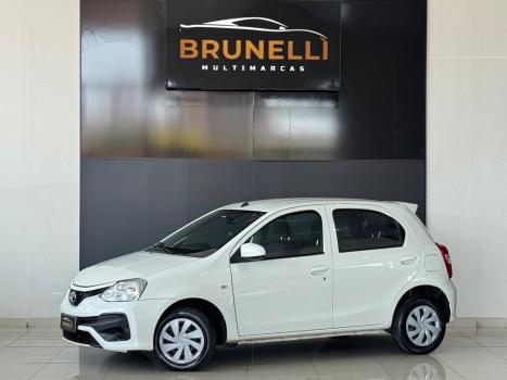 TOYOTA Etios Hatch 1.3 16V 4P FLEX X, Foto 1