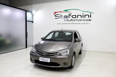 TOYOTA Etios Hatch 1.5 16V 4P FLEX XS, Foto 1