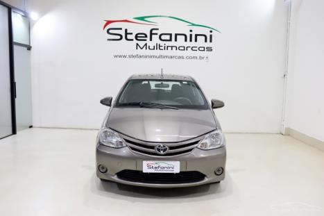 TOYOTA Etios Hatch 1.5 16V 4P FLEX XS, Foto 2