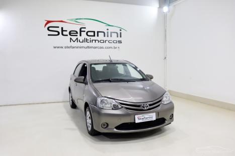 TOYOTA Etios Hatch 1.5 16V 4P FLEX XS, Foto 3