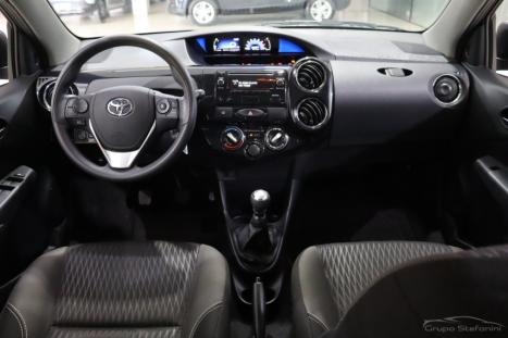 TOYOTA Etios Hatch 1.5 16V 4P FLEX XS, Foto 6
