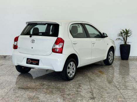 TOYOTA Etios Hatch 1.5 16V 4P FLEX XS, Foto 8