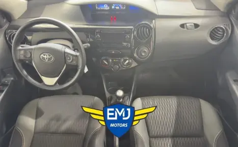 TOYOTA Etios Hatch 1.5 16V 4P FLEX XS, Foto 8