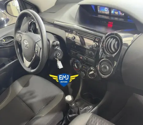 TOYOTA Etios Hatch 1.5 16V 4P FLEX XS, Foto 9