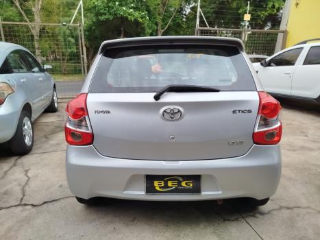 TOYOTA Etios Hatch 1.3 16V 4P FLEX XS, Foto 5 TOYOTA Etios Hatch 1.3 16V 4P FLEX XS, Foto 5