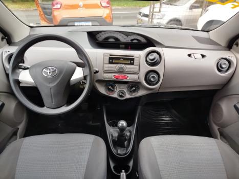 TOYOTA Etios Hatch 1.3 16V 4P FLEX XS, Foto 7 TOYOTA Etios Hatch 1.3 16V 4P FLEX XS, Foto 7