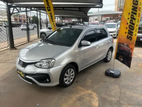 TOYOTA Etios Hatch 1.5 16V 4P FLEX XS, Foto 1