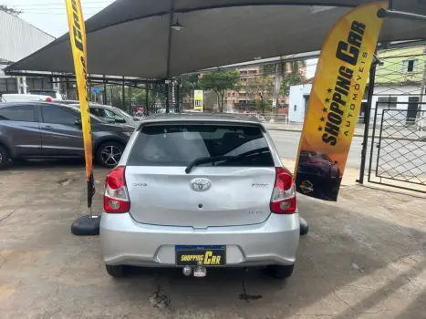 TOYOTA Etios Hatch 1.5 16V 4P FLEX XS, Foto 5