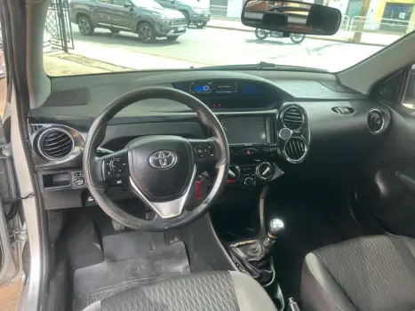TOYOTA Etios Hatch 1.5 16V 4P FLEX XS, Foto 8