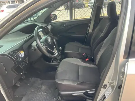 TOYOTA Etios Hatch 1.5 16V 4P FLEX XS, Foto 9