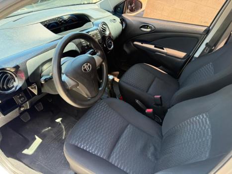 TOYOTA Etios Hatch 1.5 16V 4P FLEX XS, Foto 7