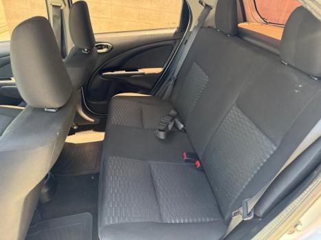TOYOTA Etios Hatch 1.5 16V 4P FLEX XS, Foto 10