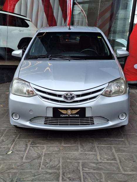 TOYOTA Etios Hatch 1.5 16V 4P FLEX XS, Foto 4