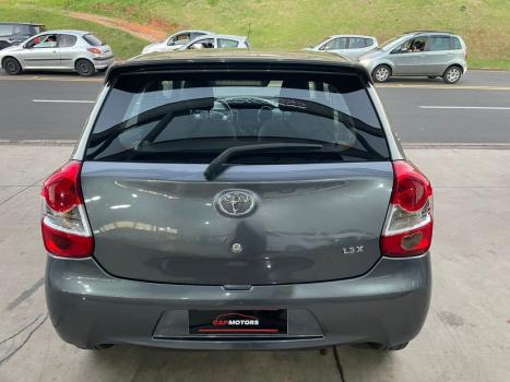 TOYOTA Etios Hatch 1.5 16V 4P FLEX XS, Foto 4